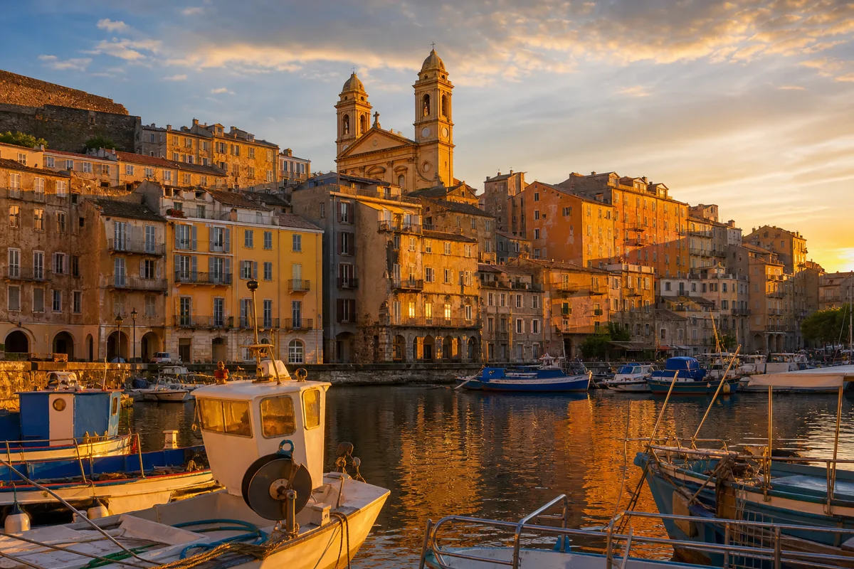 Métiers du patrimoine et tourisme qui recrutent à Bastia
